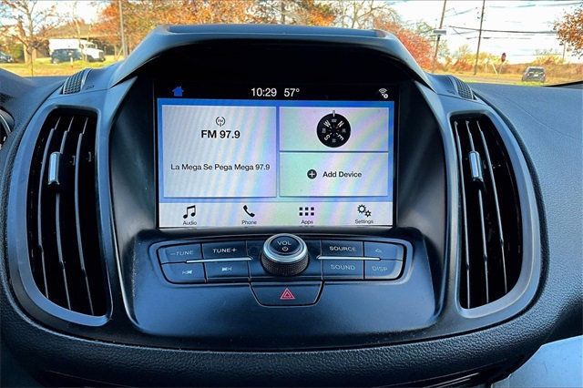 2017 Ford Escape SE FWD - 22937680 - 25