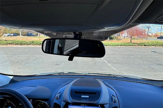 2017 Ford Escape SE FWD - 22937680 - 31