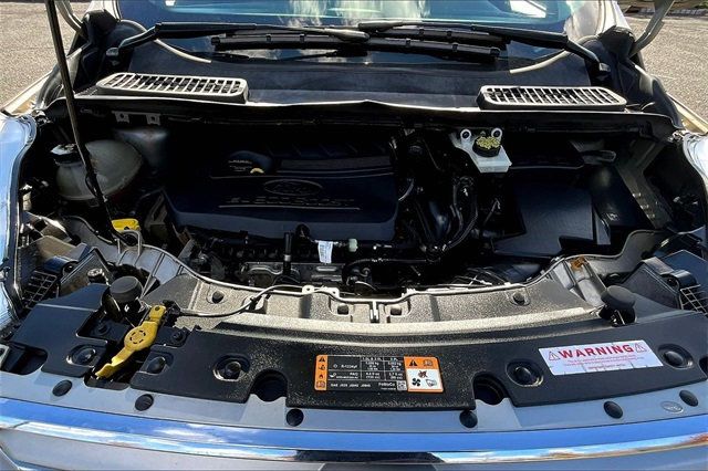 2017 Ford Escape SE FWD - 22937680 - 37