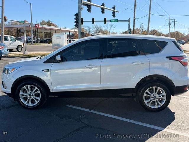 2017 Ford Escape SE FWD W/ BACK UP CAMERA & BLUETOOTH - 22940141 - 14
