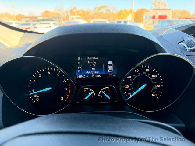 2017 Ford Escape SE FWD W/ BACK UP CAMERA & BLUETOOTH - 22940141 - 30