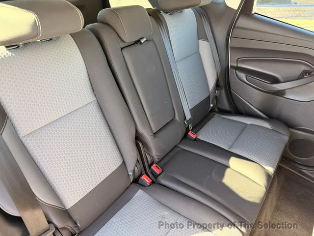 2017 Ford Escape SE FWD W/ BACK UP CAMERA & BLUETOOTH - 22940141 - 48