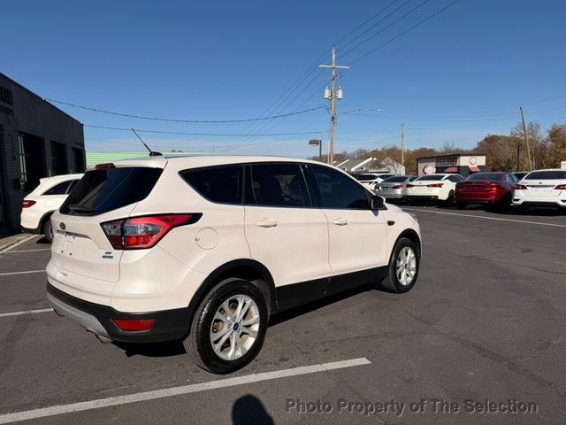 2017 Ford Escape SE FWD W/ BACK UP CAMERA & BLUETOOTH - 22940141 - 6