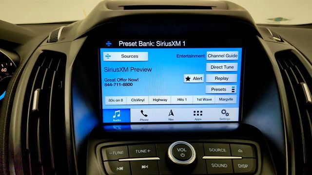 2017 Ford Escape SE FWD w/ Equipment 201A, Leather Comfort Package & Voice Nav. - 23040250 - 16