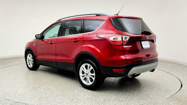 2017 Ford Escape SE FWD w/ Equipment 201A, Leather Comfort Package & Voice Nav. - 23040250 - 6