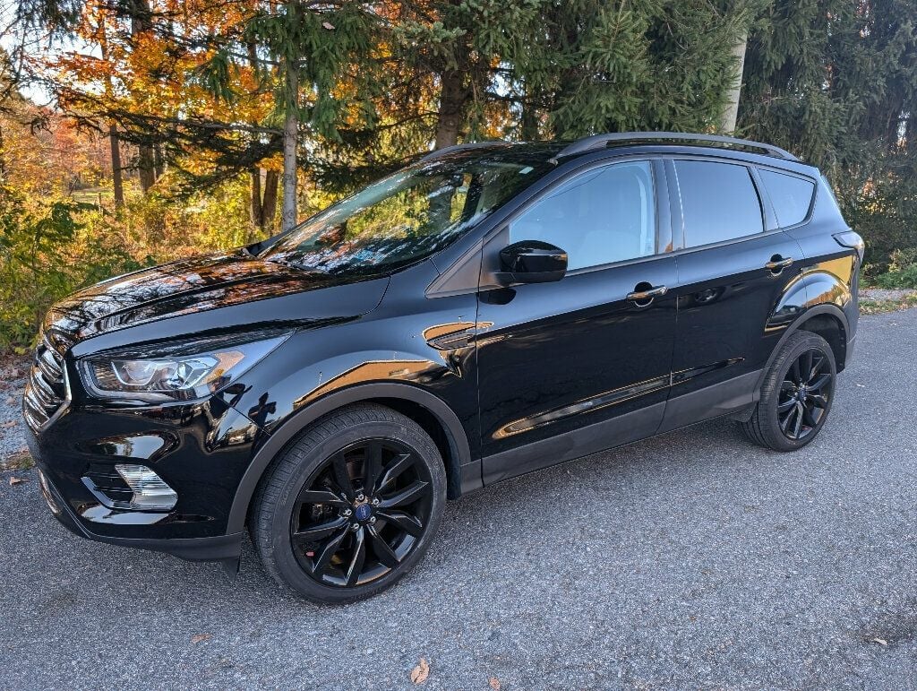 2017 Ford Escape SPORT APPEARANCE PACKAGE - 22641169 - 9