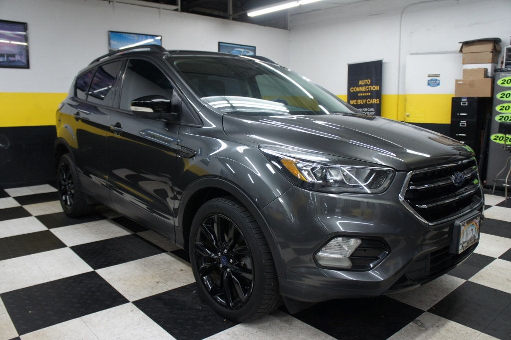 2017 Ford Escape Titanium - 22767593 - 1