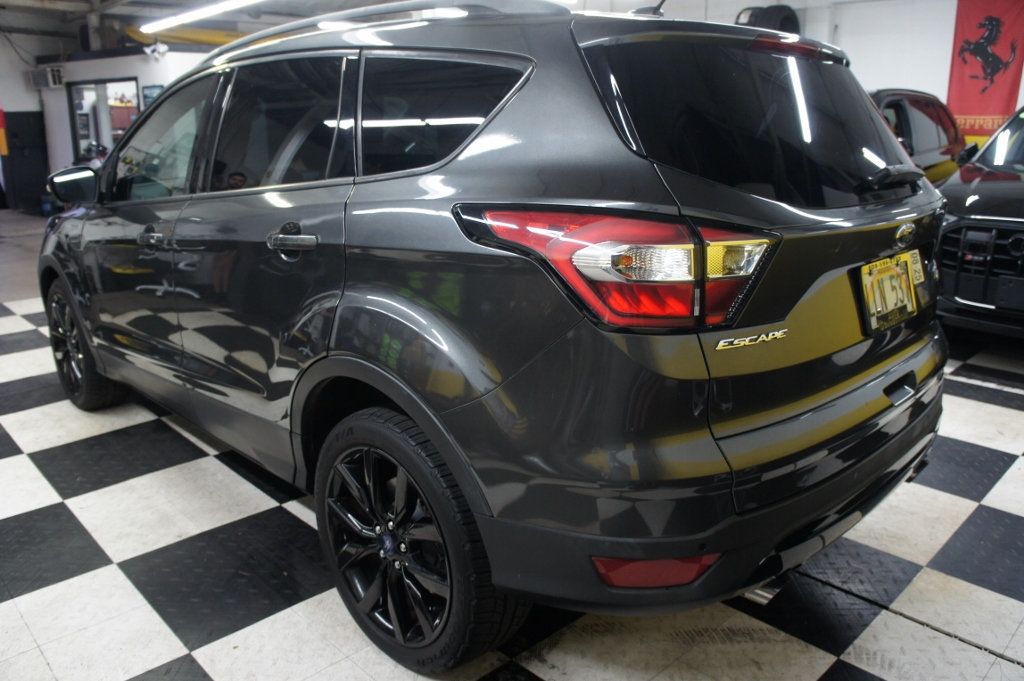 2017 Ford Escape Titanium - 22767593 - 7