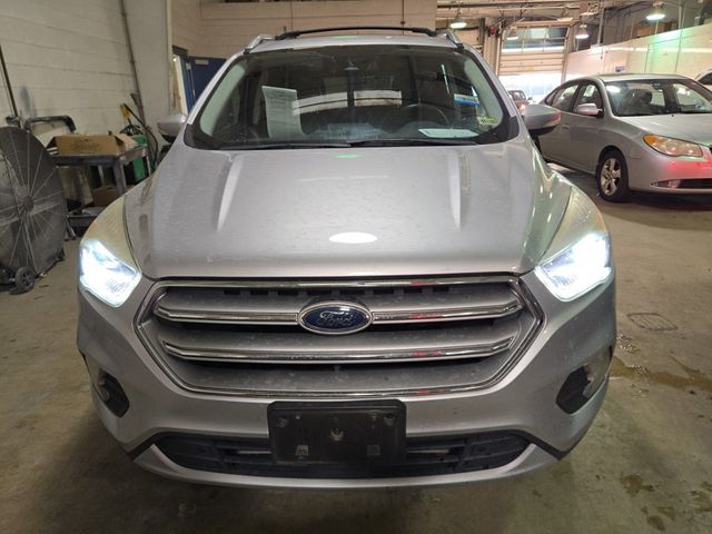 2017 Ford Escape Titanium 4WD - 22965589 - 1