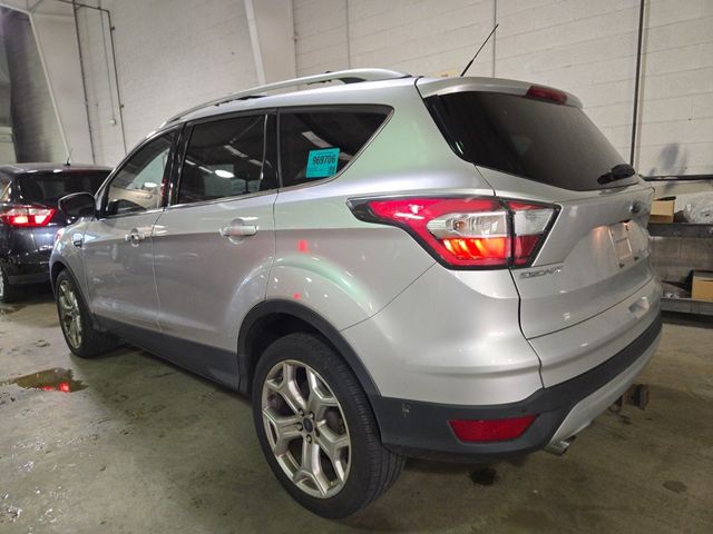 2017 Ford Escape Titanium 4WD - 22965589 - 2