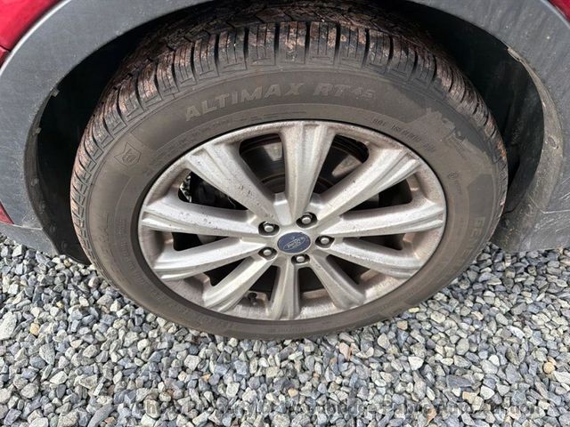 2017 Ford Escape Titanium 4WD - 22975121 - 13