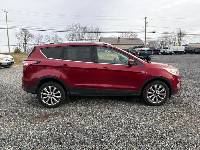 2017 Ford Escape Titanium 4WD - 22975121 - 2