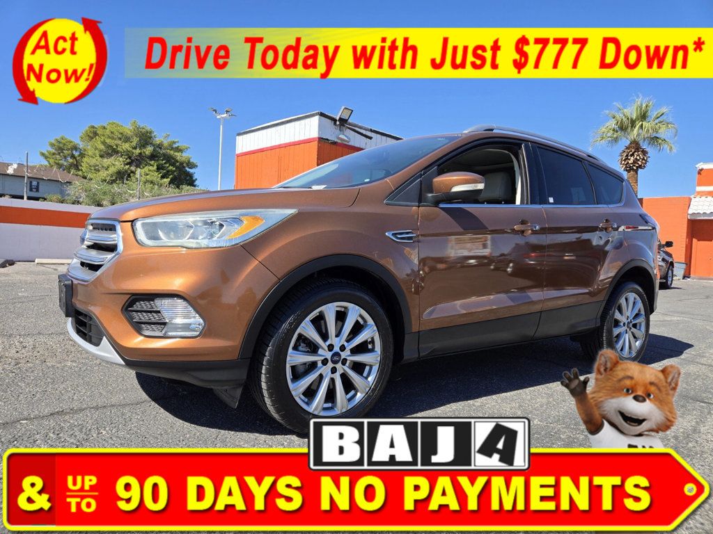 2017 Ford Escape Titanium 4WD - 22933240 - 0