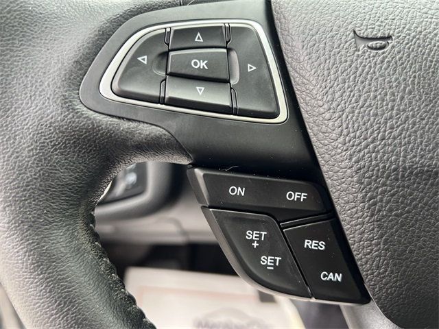 2017 Ford Escape Titanium 4WD - 22969503 - 23