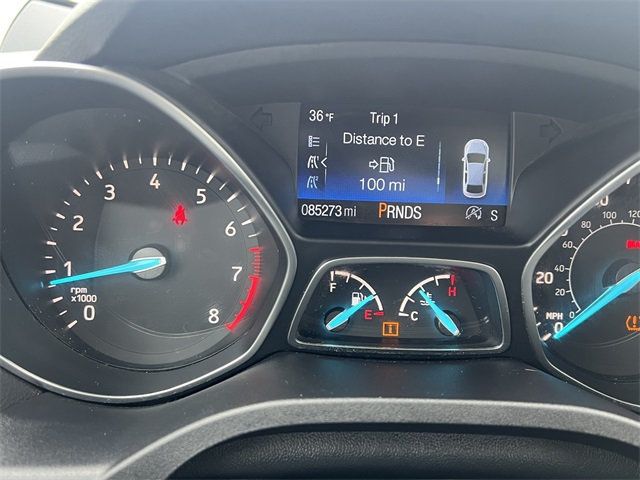 2017 Ford Escape Titanium 4WD - 22969503 - 25