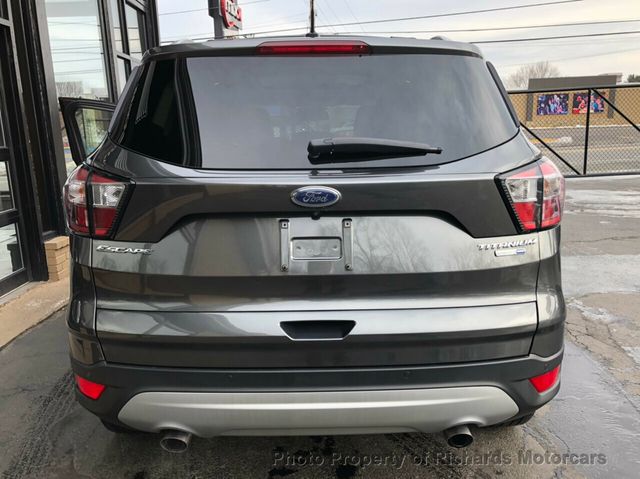 2017 Ford Escape Titanium 4WD - 20458271 - 10