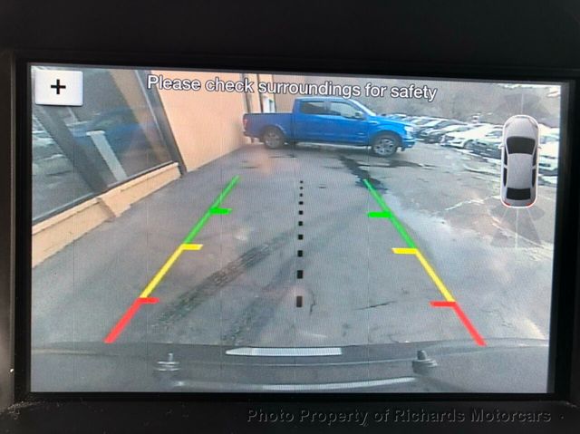 2017 Ford Escape Titanium 4WD - 20458271 - 16