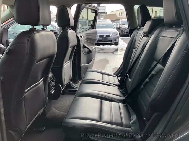 2017 Ford Escape Titanium 4WD - 20458271 - 22