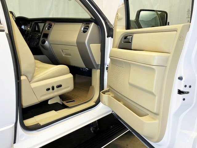2017 Ford Expedition Limited 4x4 - 22982348 - 42