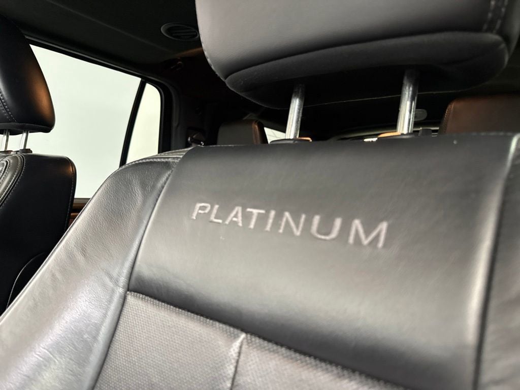 2017 Ford Expedition Platinum 4x4 - 23070064 - 11