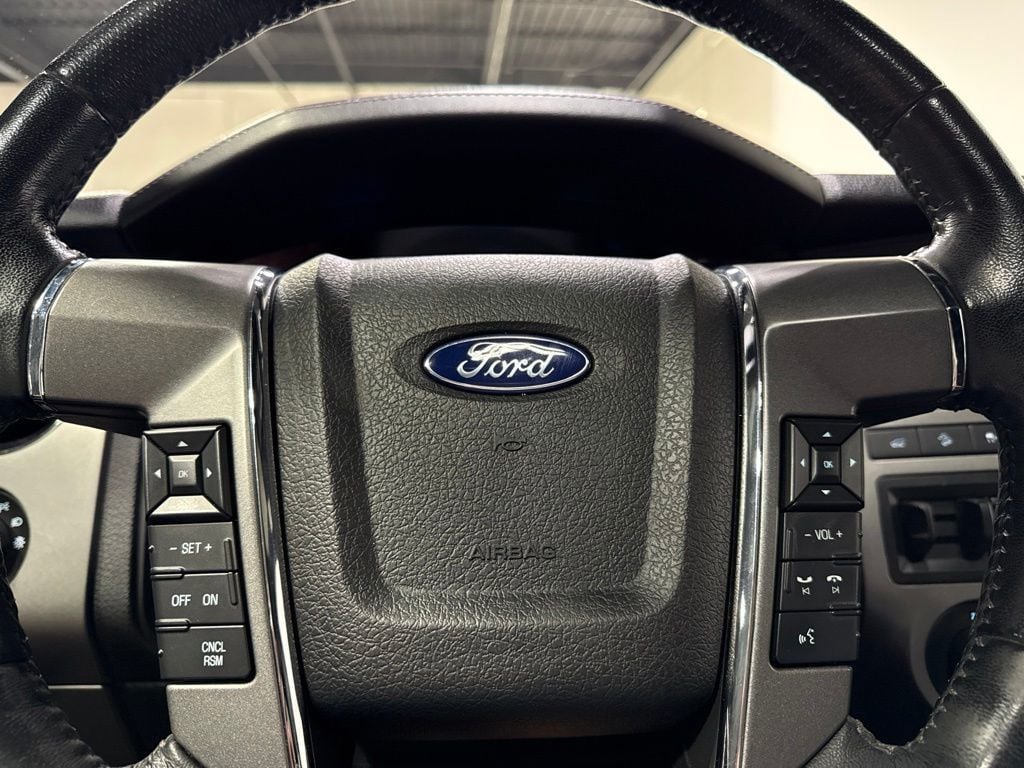 2017 Ford Expedition Platinum 4x4 - 23070064 - 13