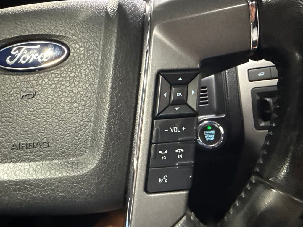 2017 Ford Expedition Platinum 4x4 - 23070064 - 15