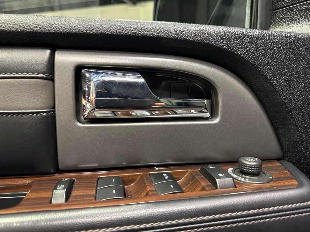 2017 Ford Expedition Platinum 4x4 - 23070064 - 22