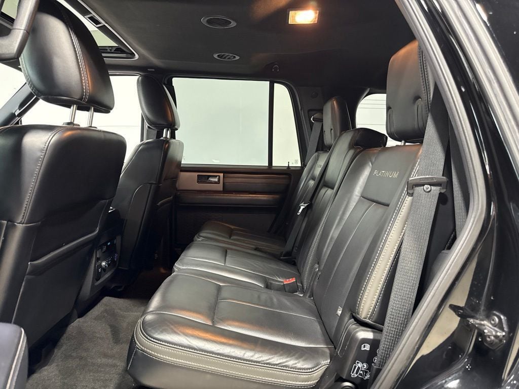 2017 Ford Expedition Platinum 4x4 - 23070064 - 24
