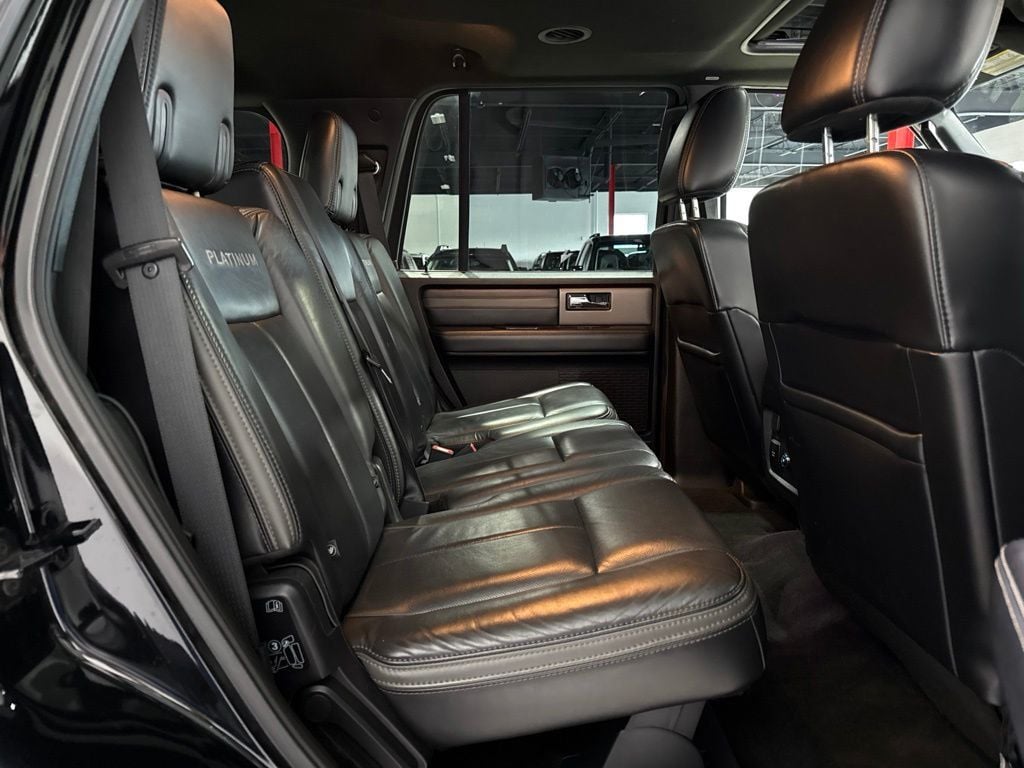 2017 Ford Expedition Platinum 4x4 - 23070064 - 29