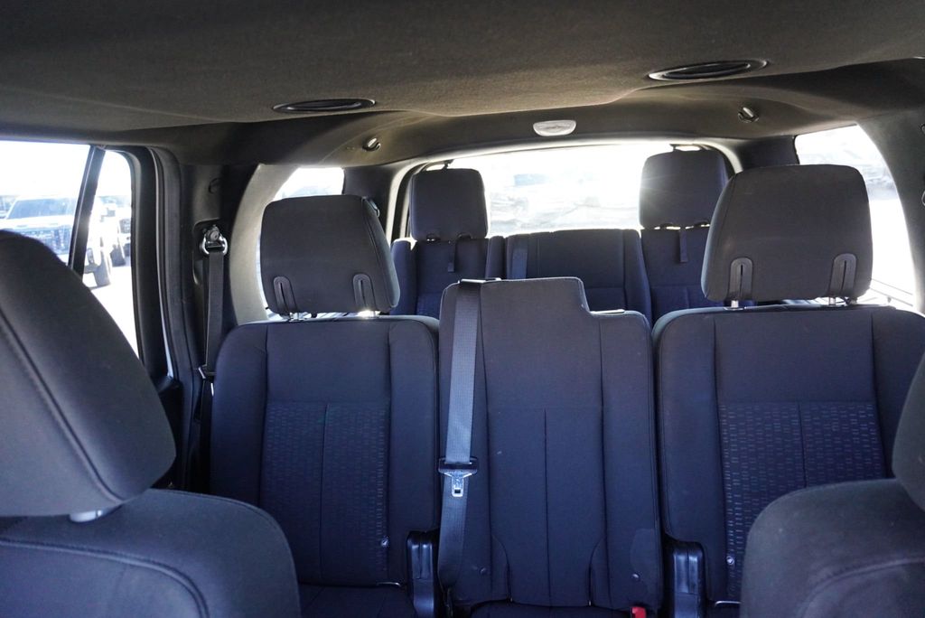 2017 Ford Expedition XLT - 22935831 - 40