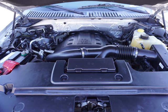 2017 Ford Expedition XLT - 22935831 - 43