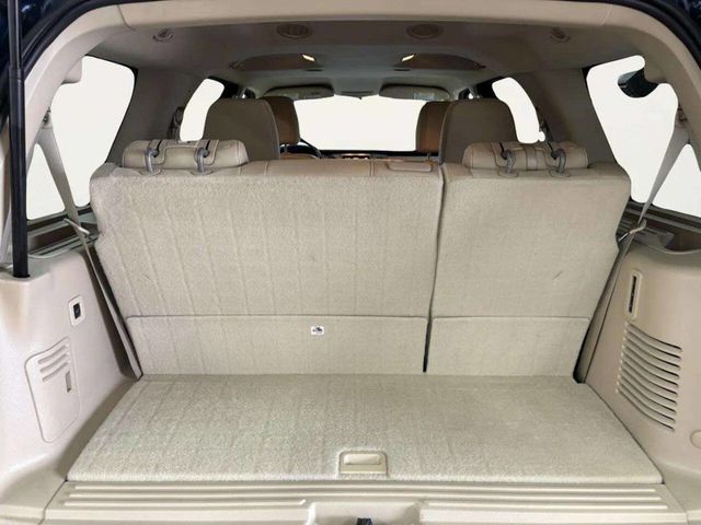 2017 Ford Expedition XLT 4x2 - 23011243 - 17