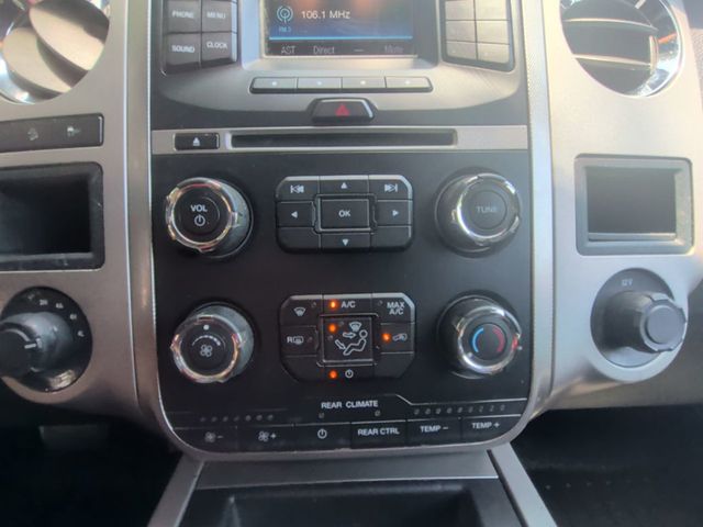 2017 Ford Expedition XLT 4x4 - 23023531 - 18