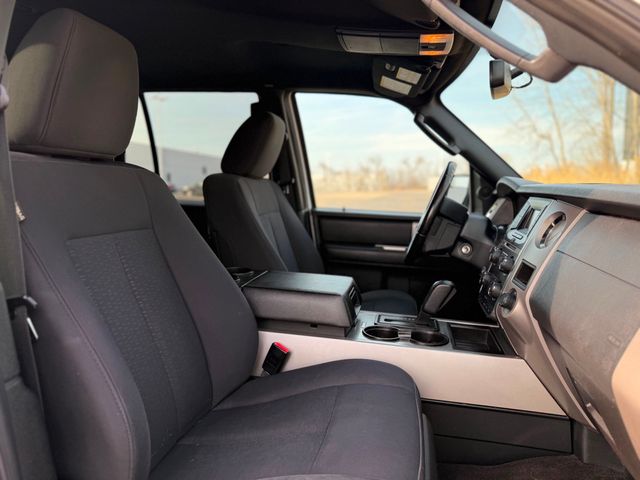 2017 Ford Expedition XLT 4x4 - 23003639 - 24