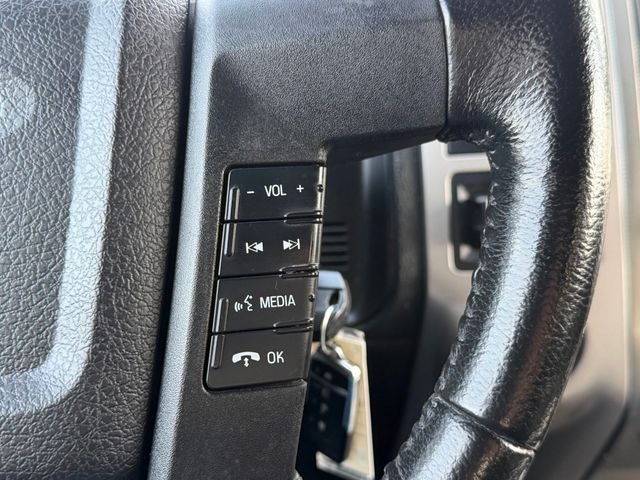 2017 Ford Expedition XLT 4x4 - 23003639 - 27