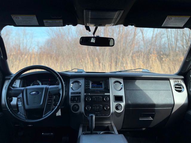 2017 Ford Expedition XLT 4x4 - 23003639 - 37