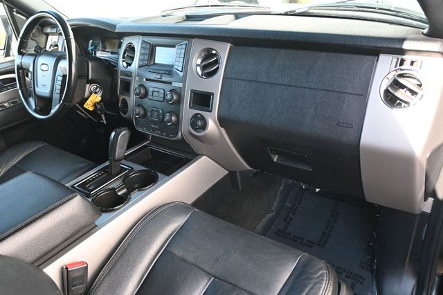 2017 Ford Expedition XLT No Accidents Reported to Carfax - 22985225 - 9