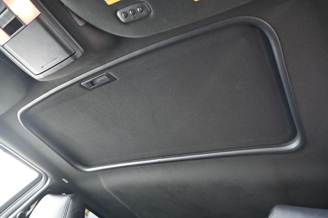 2017 Ford Expedition XLT No Accidents Reported to Carfax - 22985225 - 18