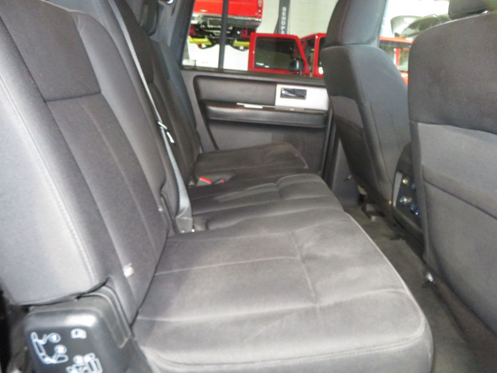 Ford Expedition EL photo 29