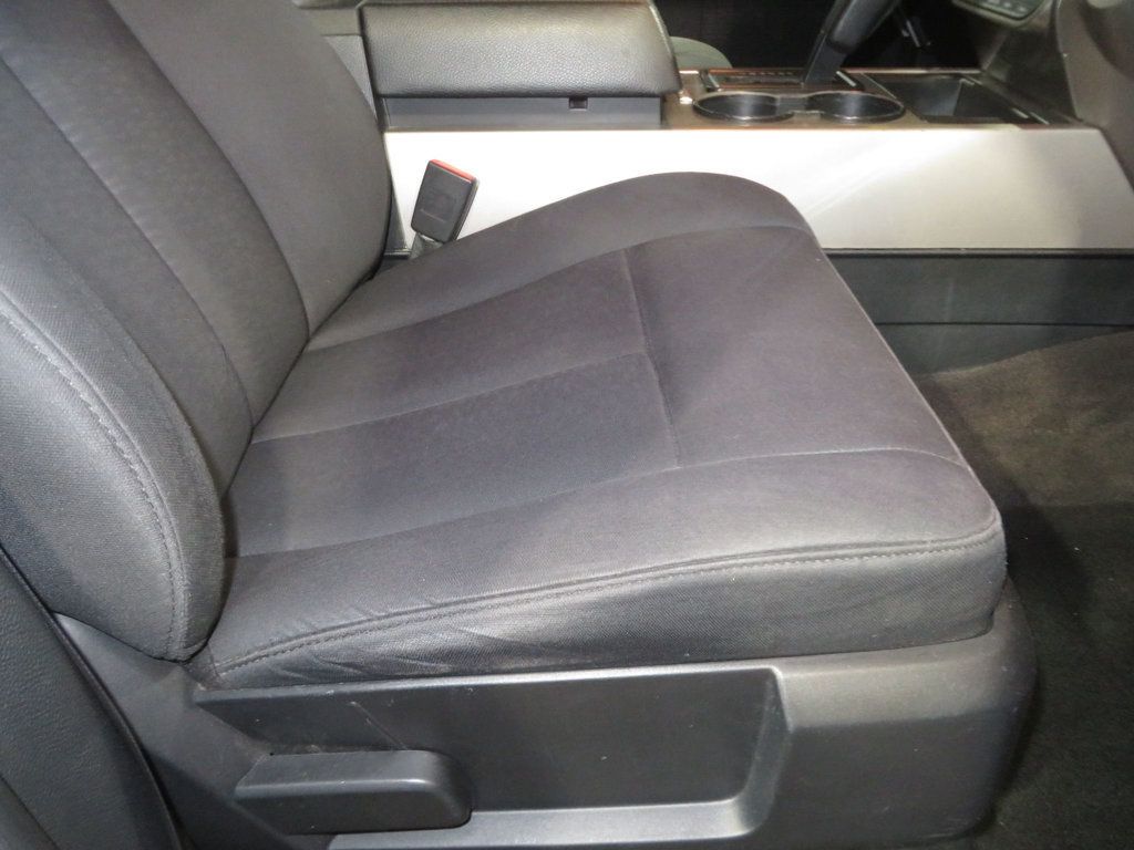 Ford Expedition EL photo 37