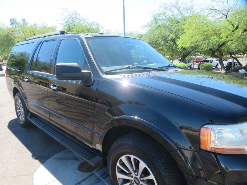 Ford Expedition EL photo 9