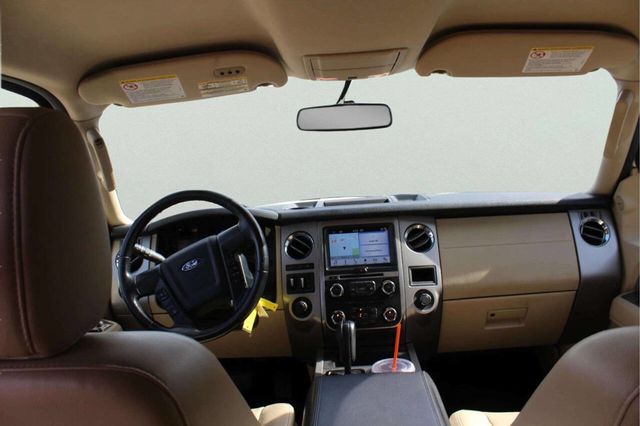 2017 Ford Expedition EL XLT 4x4 - 23022849 - 7