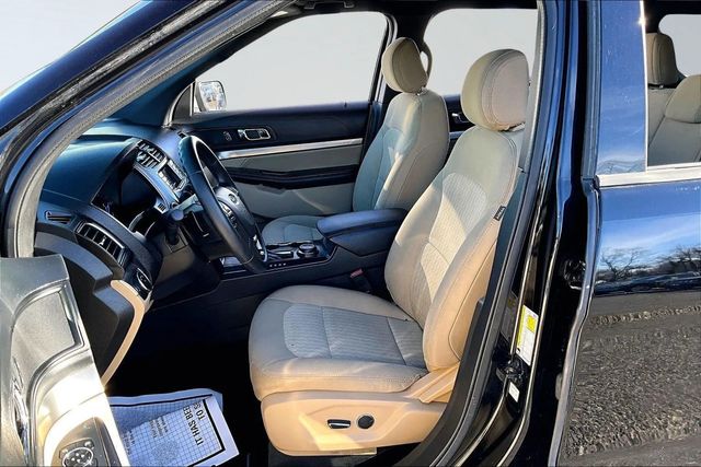 2017 Ford Explorer 4WD - 22957987 - 9