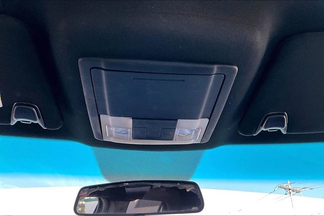 2017 Ford Explorer 4WD - 22968269 - 27