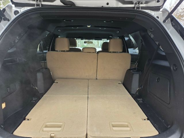 2017 Ford Explorer 4WD - 22983847 - 15