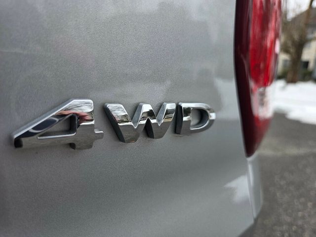 2017 Ford Explorer 4WD - 22983847 - 16