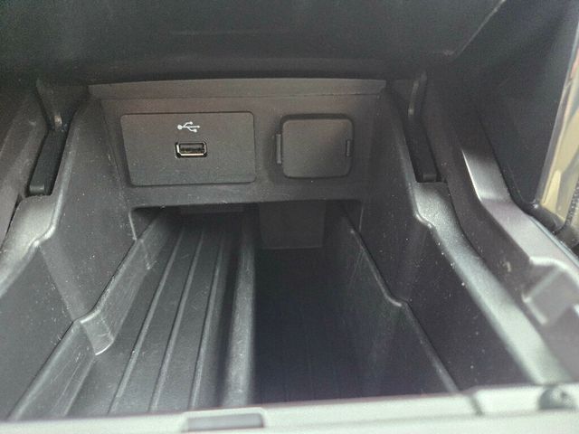 2017 Ford Explorer 4WD - 22983847 - 24