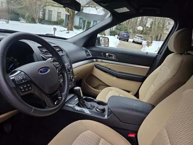 2017 Ford Explorer 4WD - 22983847 - 8