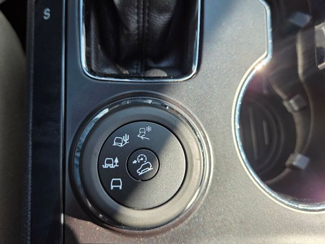 2017 Ford Explorer 4WD - 23031184 - 26