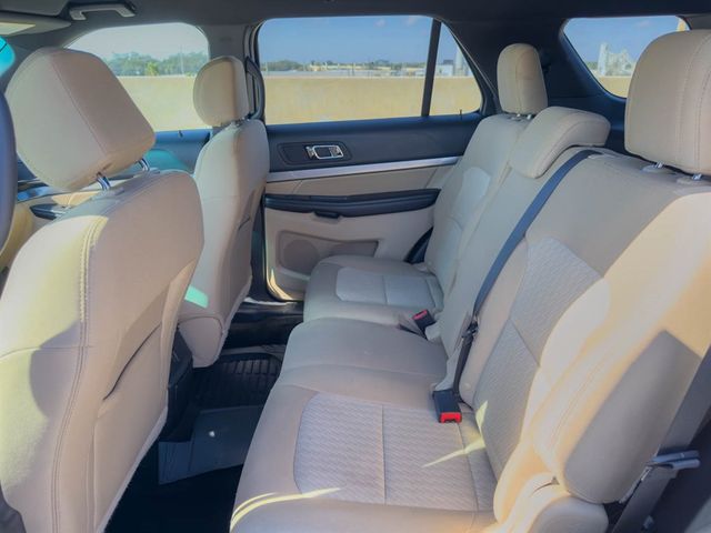 2017 Ford Explorer FWD - 22765237 - 20